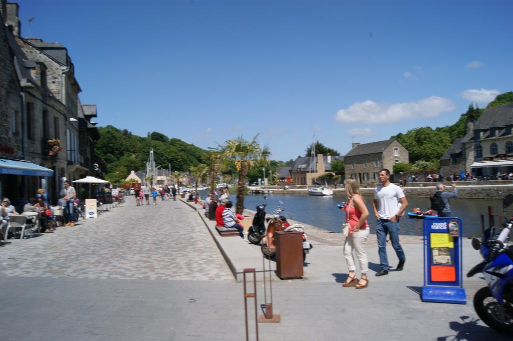Appartamento Au Fil De L'Eau - Le Bord De Rance Dinan Camera foto